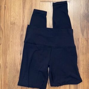 Black lululemon leggings